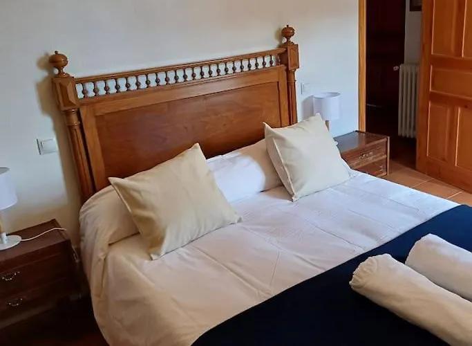 Casa Julian * Las Navas del Marqués